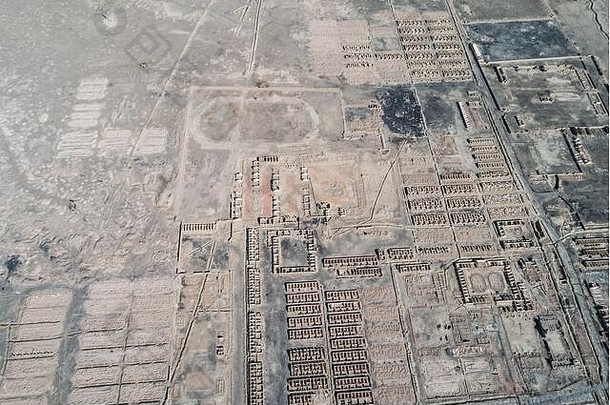 空中视图废墟被遗弃的石油小镇冷湖中国