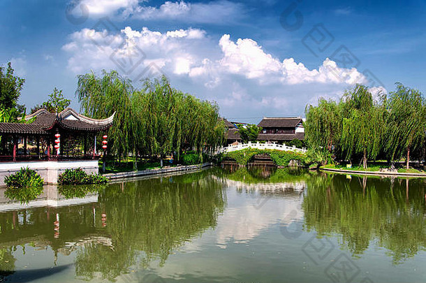 中国人露台小湖角直古老的小镇风景优美的区域阳光明媚的一天吴中中国