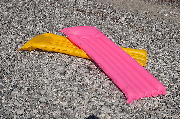 颜色浮动空气床垫海滩
