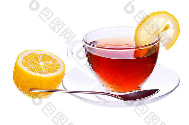 透明杯，红茶，柠檬，汤匙，白色背景