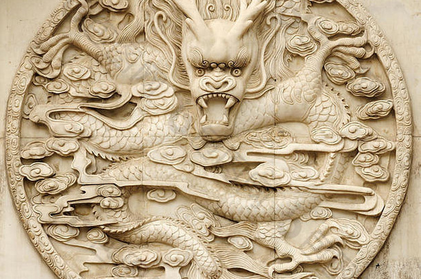 雕刻中国人龙石头墙哈尔滨中国