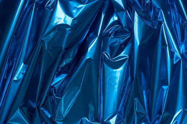蓝色折叠金属箔抽象地面