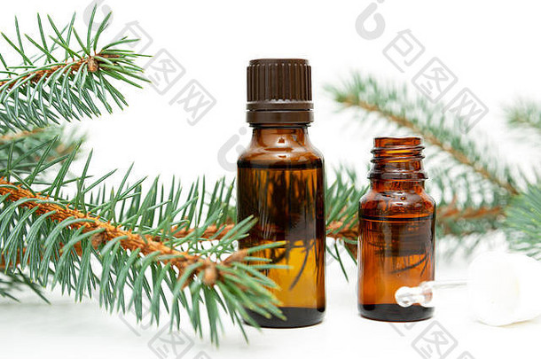 自然美补救措施小瓶至关重要的松石油松树树枝替代医学