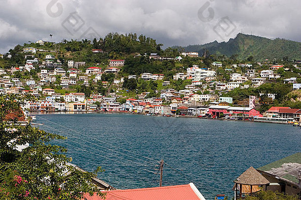 加勒比海格林纳达首都圣乔治的全景