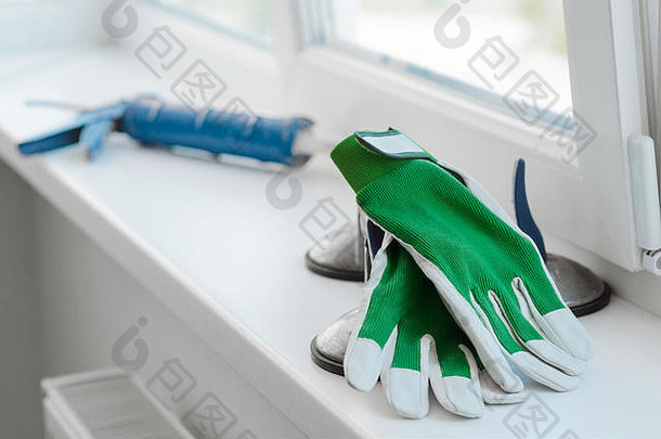 绿色工作手套