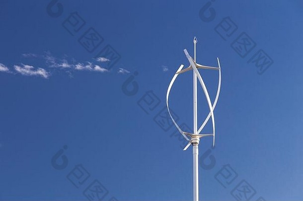 北威尔士科尔温湾Porth Eirias的垂直风力涡轮机