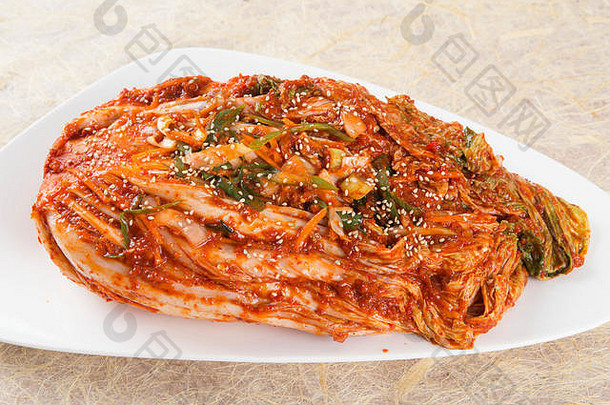 新鲜的泡菜朝鲜文风格白色菜