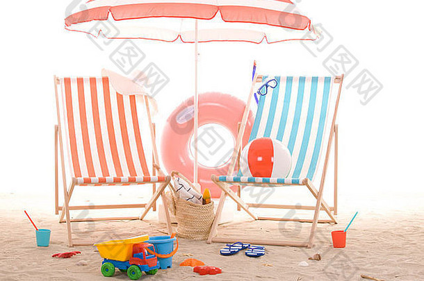 海滩椅子沙子