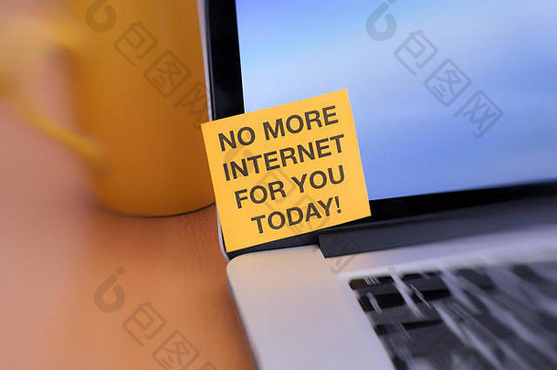 互联网今天黄色的纸请注意移动PC屏幕写作互联网今天!