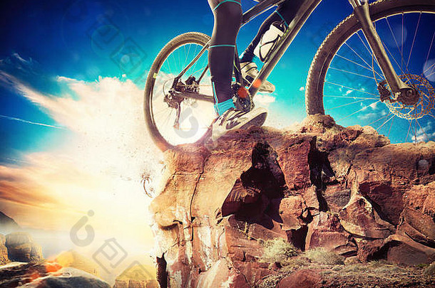 骑自行车冒险