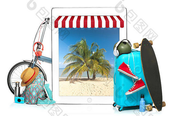 白色背景上的蓝色行李箱、运动鞋、衣服、帽子和上衣。旅游度假概念
