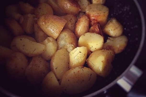 煎锅炸土豆