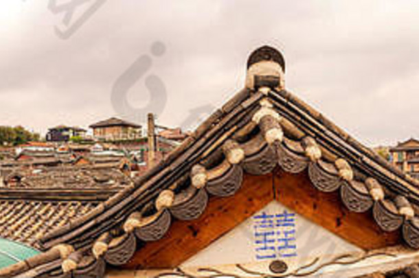 韩国首尔传统老房子屋顶全景图