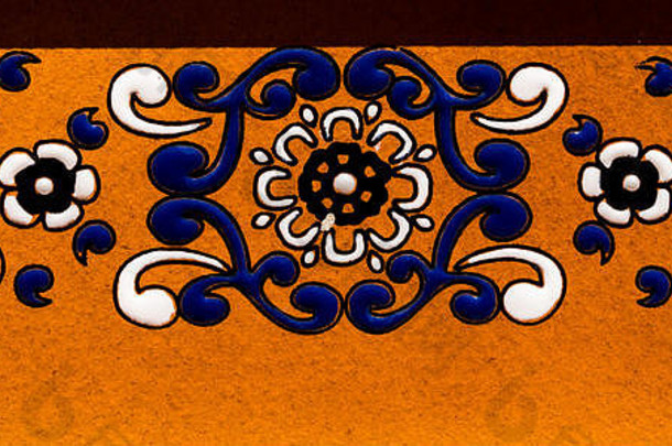 西班牙传统装饰瓷砖，建筑墙面上的原始瓷砖，装饰