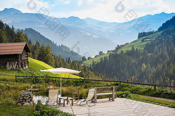 田园的地方放松享受美自然夏天山阿尔卑斯山脉瑞士