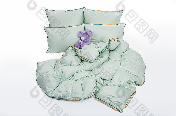 枕头物件床卧室睡眠温暖隔离白色浅绿色被褥被面舒适舒适的生活方式