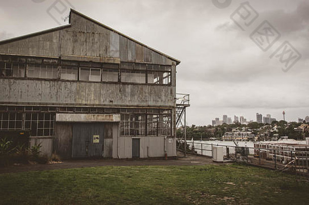 澳大利亚悉尼凤头鹦鹉岛造船历史中的仓库/工厂