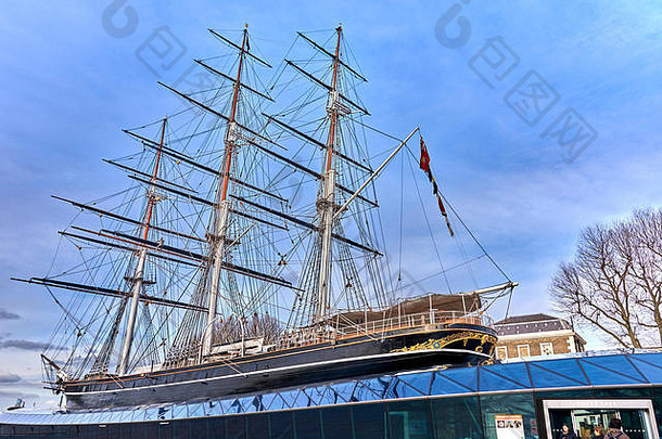 卡蒂萨克号是一艘英国快船。1869年在克莱德河上为乔克威利斯航运公司建造