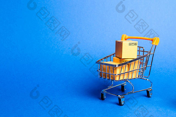 超市车盒子商品概念购买销售货物服务互联网商务在线购物贸易营业额