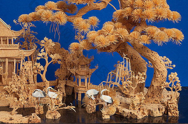 中国软木装饰雕刻家，用软木制作而成