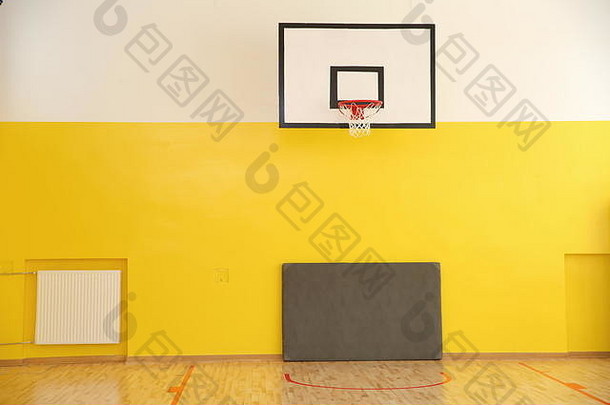 篮球董事会标准化高度球员锻炼条件