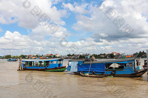 越南<strong>胡</strong>志明的湄公河美景和船只