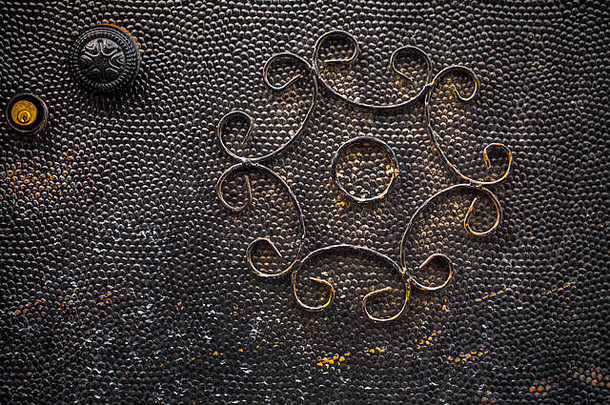 肮脏生锈的垃圾金属铁背景抽象纹理
