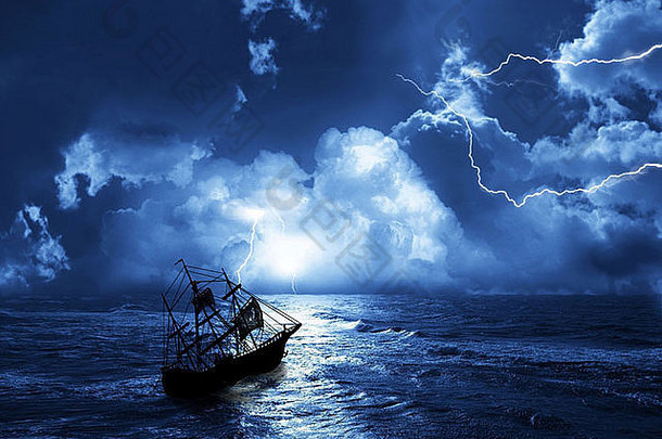 暴风雨中的帆船