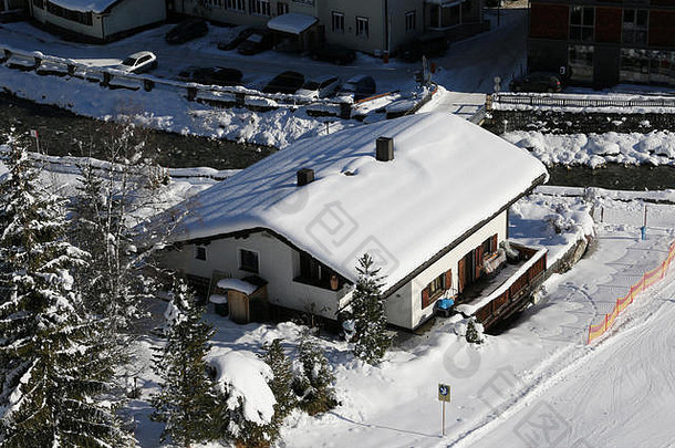 奥地利沃拉尔贝格-2017年12月7日：阿尔贝格滑<strong>雪</strong>区