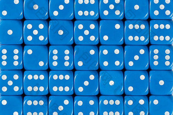 蓝色骰子的背景图案，随机排列