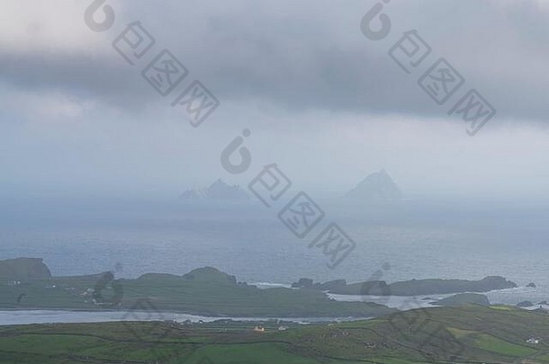美丽的空中视图beginish岛位置价值参观野生大西洋风景优美的爱尔兰countyside阳光明媚的夏天一天县克里