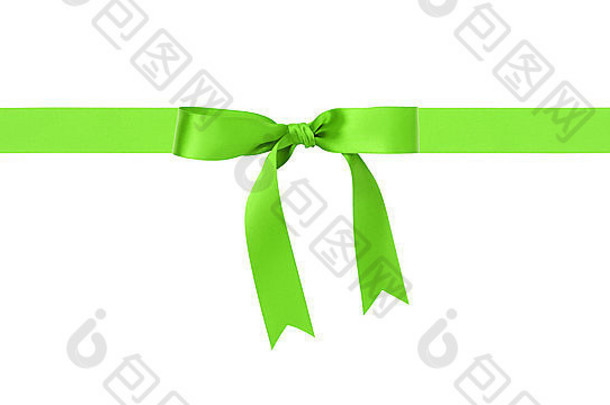 传统的绿色丝带蝴蝶结边框，与白色隔离