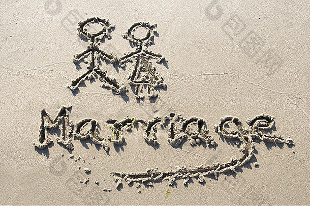 婚姻写沙子海滩
