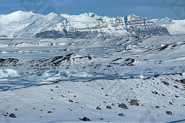 Fjallsarlon冰川湖全景