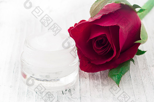 自然化妆品玫瑰