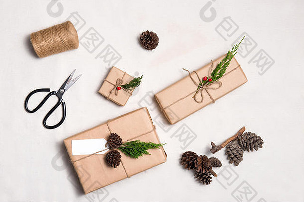 圣诞节礼物包包装卡夫纸系黄麻标签复制空间