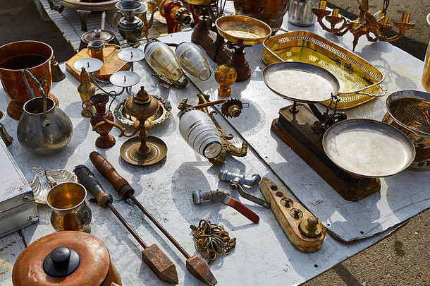 西班牙传统户外古董市场