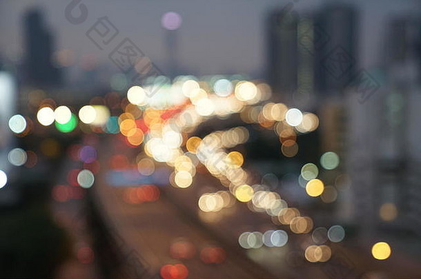 黄金红色的白色灰色的模糊的散景光高速公路视图曼谷城市景观背景