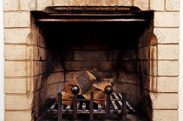 古董壁炉