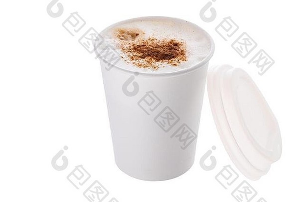 咖啡加牛奶或卡布奇诺加肉桂放在一个塑料杯里，外卖，白色背景