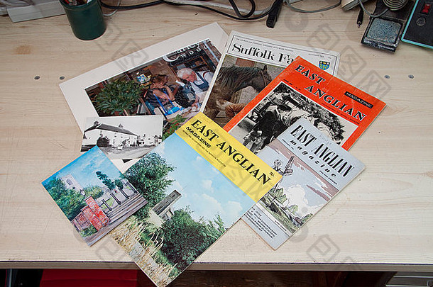 60年代和70年代的明信片和东安格利亚杂志