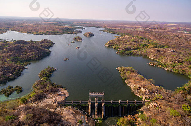 空中视图卡米大坝布拉瓦约津巴布韦