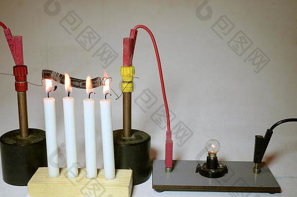 电灯提供当前的槽生气的铁线串行电阻器电阻器加热蜡烛电阻