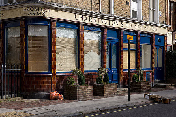 关闭英国酒吧克利夫兰街伦敦
