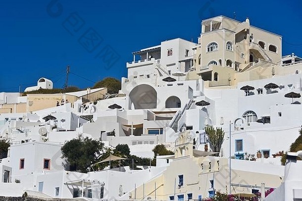 斯坦托里尼菲拉的白色房屋。希腊