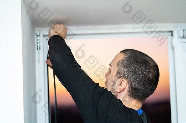 专业主修复安装窗户橡胶密封垫片聚氯乙烯窗户