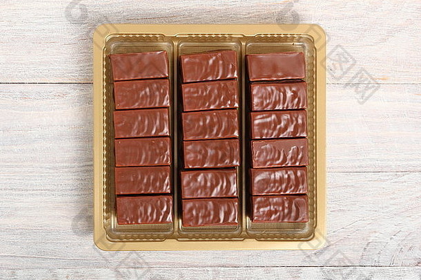 巧克力覆盖棉花糖盒子