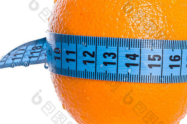 新鲜的橙子测量磁带