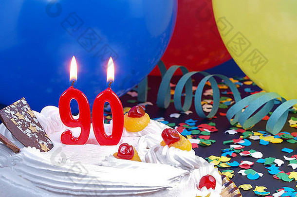 90号红烛生日蛋糕