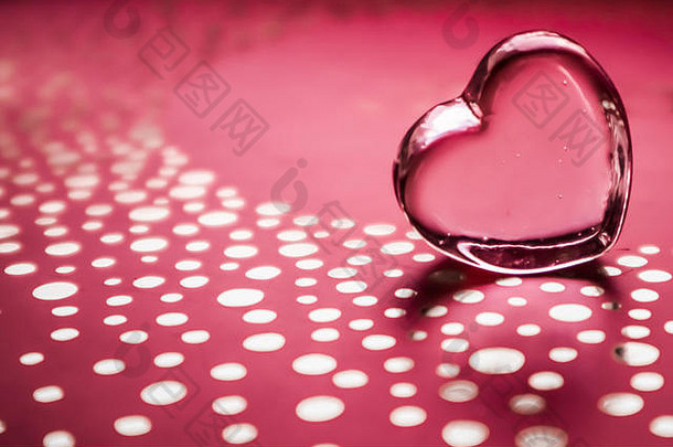 闪亮的透明的心完美的情人节一天问候卡<strong>背景</strong>水平图像粉红色的语气